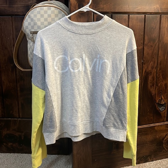 Calvin Klein Crewneck - Picture 1 of 4